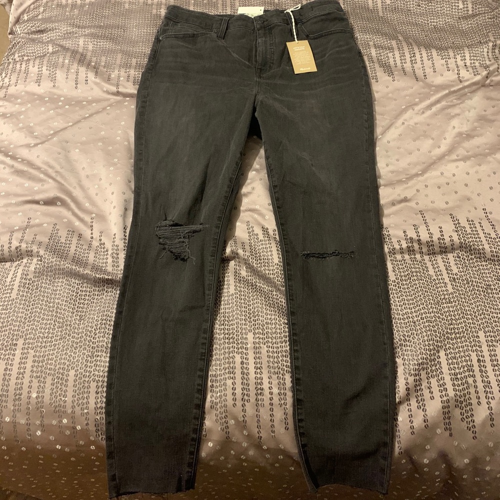 Distressed Curvy High-Rise Skinny Madewell Jeans